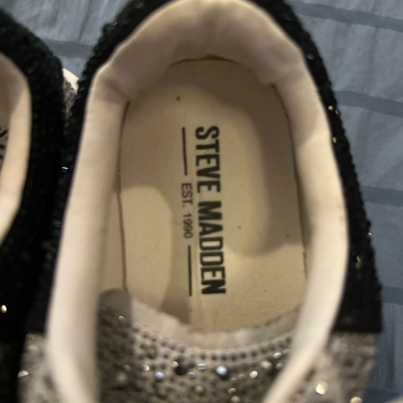 Steve Madden Black and Silver Embellished Sneakers Bling - Picture 2 of 4